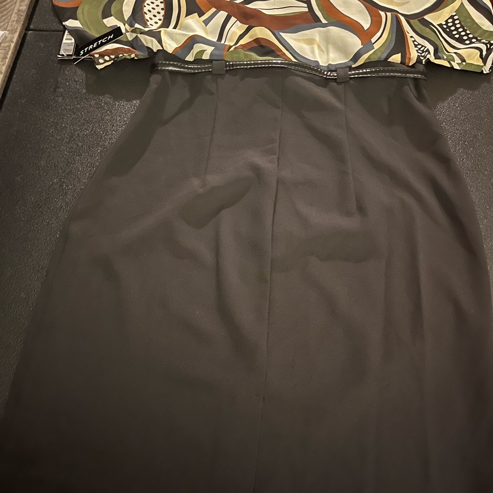 ONE PIECE DRESS - Picture 2 of 7